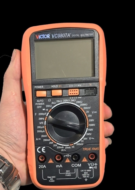 مولتی متر ویکتور مدل +Victor VC9807A
